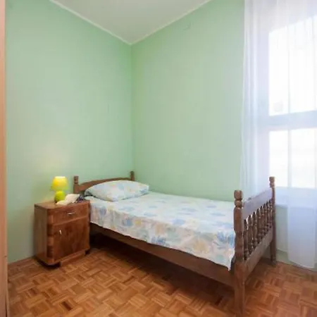 Bacelic Apartment
